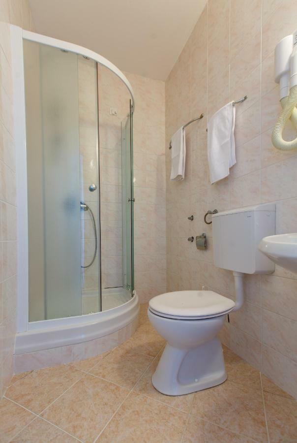 Rooms Split Stobreč Екстериор снимка